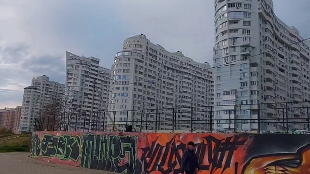Краснодар.Обзор Комсомольский мкр.Ул. Сормовская,ул.Уральская. Озвучиваю номера домов. смотреть онлайн