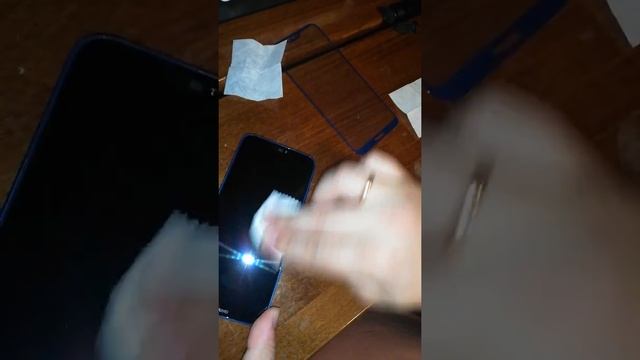 Наклеил защитное стекло в домашних условиях. Не надо переплачивать DNS смотреть онлайн