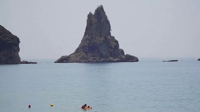 FujiFilm S8200 Optical Zoom Test Greek Beach Corfu Agios Gordios смотреть онлайн