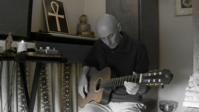 Classical guitar in open C tuning / Solo improvisation with delay - John Kremer смотреть онлайн