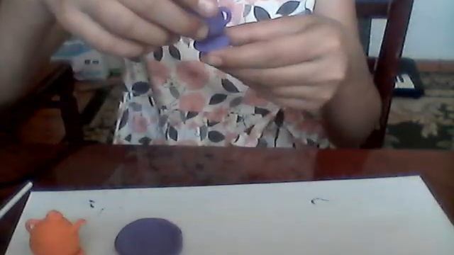 Как слепить посуду из воздушного пластилина лепим чайник тарелку и ложку ? смотреть онлайн