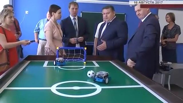 Губернатор Самарской области пригласил Д.А. Медведева на открытие новой школы в Южном городе смотреть онлайн