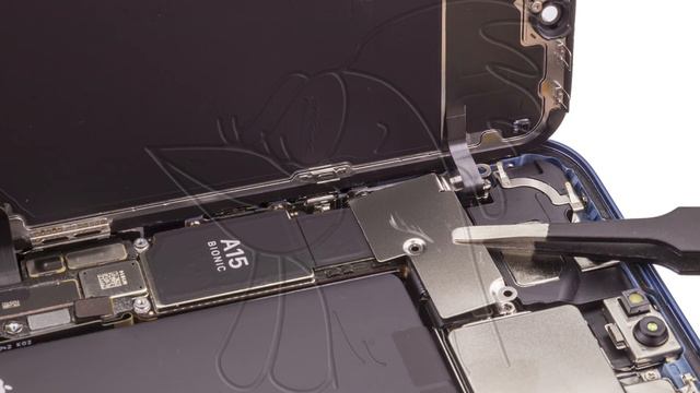 Guía del Apple iPhone 13: Cambiar flex con micrófono superior y sensor de proximidad смотреть онлайн