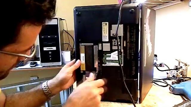 How to change hard Drive on HP Compaq Presario CQ56 смотреть онлайн