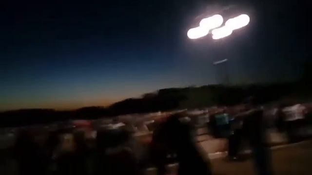 9мая 2017 г. Усть-Каменогорск.Стрелка. за пять минут до салюта. смотреть онлайн