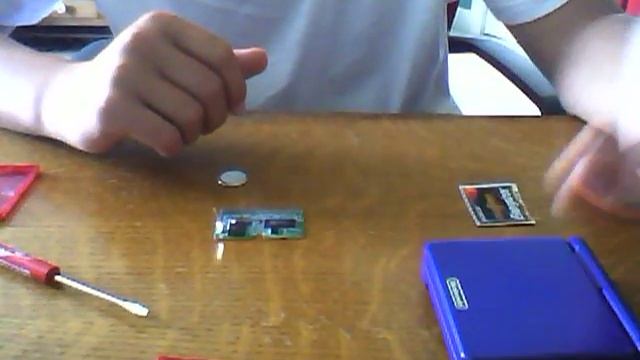 Replace A Game Boy Advance Game Battery! (Easy)