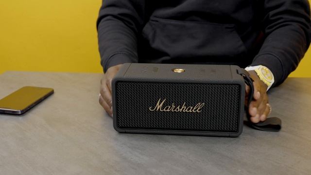 New Marshall Middleton Review: Is This The Best Portable Bluetooth Speaker? смотреть онлайн