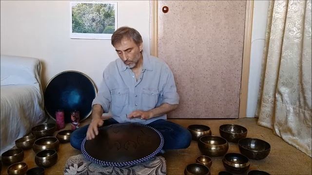 "Морские волны играют камушками на берегу". Музыка для медитации смотреть онлайн