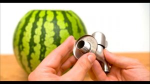 10 летних супер-лайфхаков с арбузом! / 10 amazing summer lifehacks with watermelon!