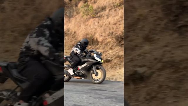 ?R15 v3 fly by ?#mandi #v3modified #vlog #v3s #yourbike #biker смотреть онлайн