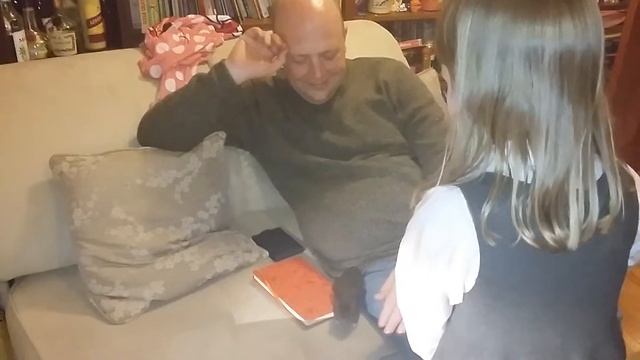 17-3-15 playing with Kali Hamster смотреть онлайн