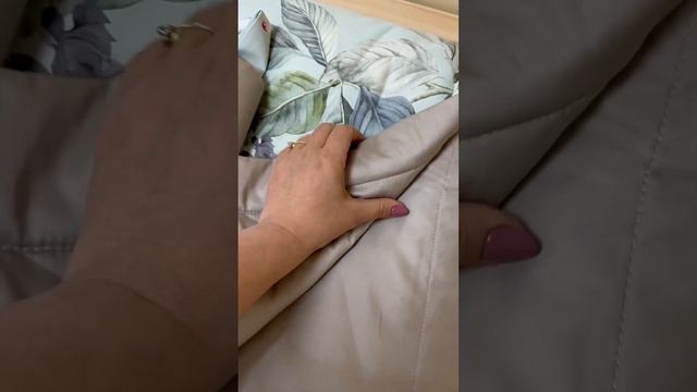 Постельное белье одеялом ❤️ пишите +79154027702 напишите слово ютуб -положу в заказ подарок 🎁 смотреть онлайн