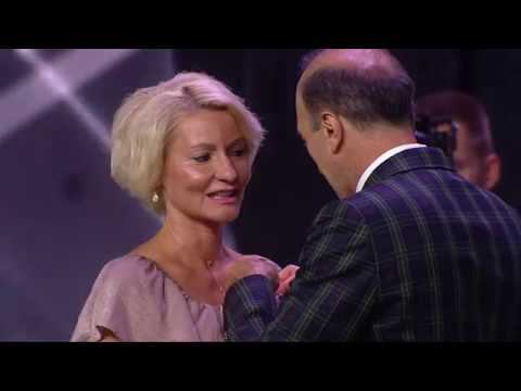 Форум 2019 - Награждение и выступление нового Серебряного Мастера Винеты Медунецка смотреть онлайн