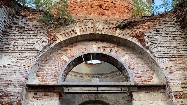 Церковь Иконы Божией Матери Знамение в Теплом