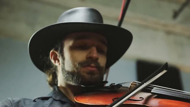 sEssions: Bridge City Sinners