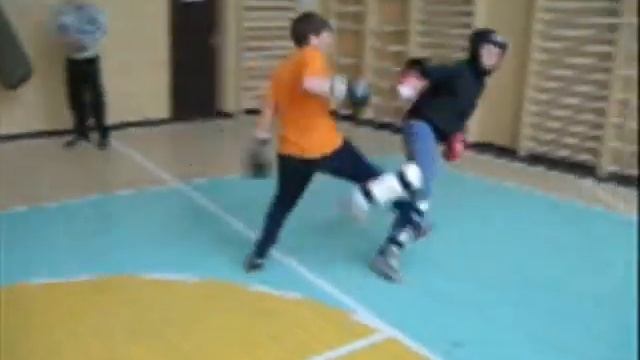 Кикбоксинг...Слободзея... смотреть онлайн