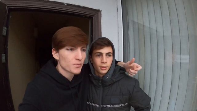 ШКОЛЬНИК СЛОМАЛ НОГУ В СКЕЙТПАРКЕ смотреть онлайн