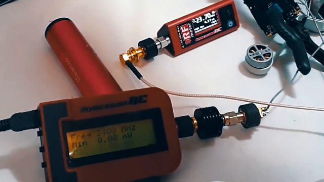 Включение FCC на Европейце Mavic Mini и точные замеры мощности FCC и CE режимах. смотреть онлайн