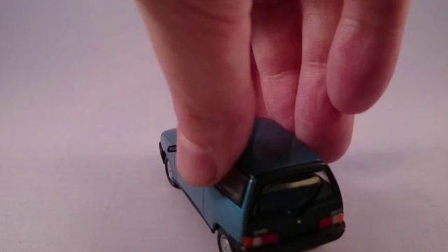 Lancia Y10 Hachette смотреть онлайн