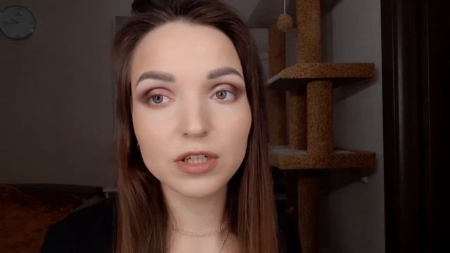 Палетка теней Essence Daily Dose of love. Обзор! смотреть онлайн