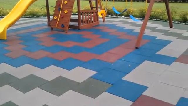 Комментарий к детской площадке смотреть онлайн