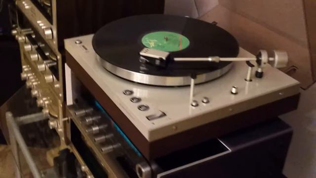 VINTAGE PHILIPS 212 PHONO 1975 CON TESTINA PHILIPS 401 смотреть онлайн
