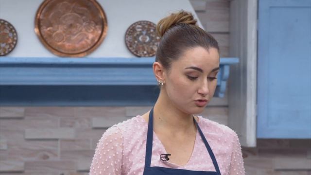 AÇ OLDIM: ANİFE MUZAFAROVA