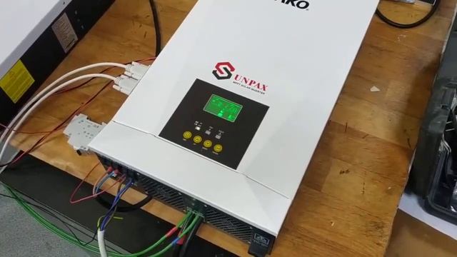 SAKO SUNPAX 5 5KW SOLAR INVERTER PARALLEL WORKING мини обзор и тест работы в параллельном подключе смотреть онлайн