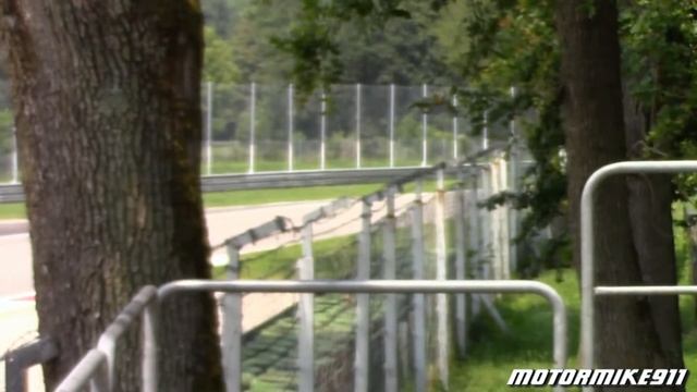 2016 Renault Sport RS 01 - Accelerations, Downshifts & Pure V6 Engine in Action смотреть онлайн