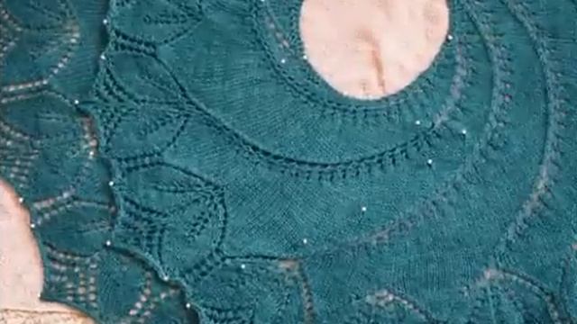 3 минуты красоты! knitted shawls Вяжем с Людмилой Тен! шальфишу! #ЛюдмилаТен смотреть онлайн