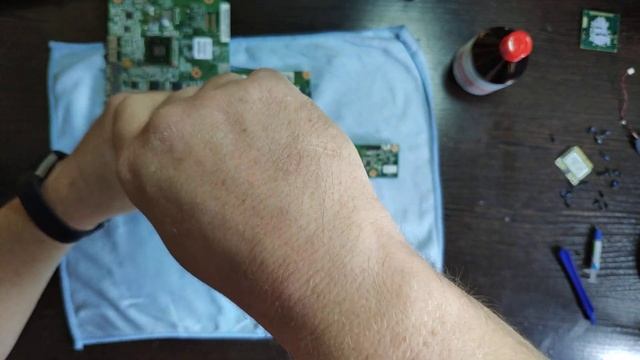 Апгрейд ноутбука HP G62, замена процессора, увеличение обьема памяти, замена жесткого диска на SSD смотреть онлайн