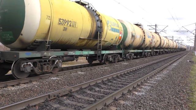 ВЛ80С-499 с грузовым составом смотреть онлайн