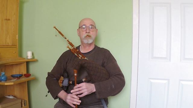 Old Scottish Guy Learning Scottish Smallpipes Video 23 - A Hornpipe (Manchester) смотреть онлайн