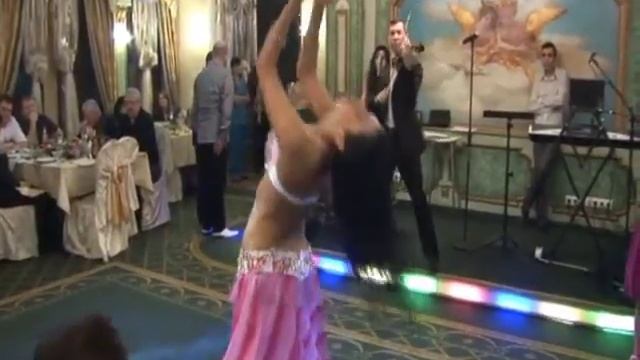 Выступление-танец Москва, в ресторане *Сказка Востока* смотреть онлайн