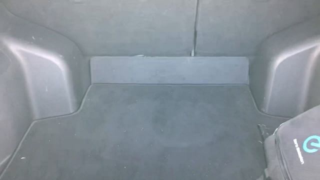 Nissan Leaf смотреть онлайн