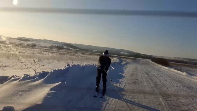 покатушки на горных лыжах по Н.Городку смотреть онлайн