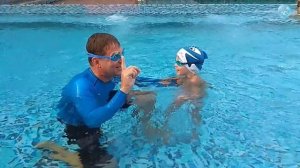 Как научить ребенка плавать не только под водой, но и с дыханием!
