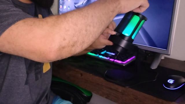 FIFINE Ampligame A8 - O MELHOR Microfone Condensador RGB USB BARATO смотреть онлайн