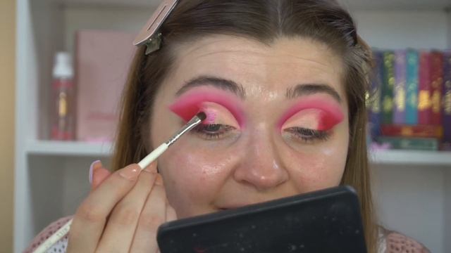 NEW BEAUTY BAY BERRIES PALETTE! ? SWATCHES & FIRST IMPRESSIONS ? смотреть онлайн