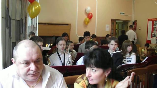 Встреча гостей на выпусном вечере 2016. Духовой оркестр ДМШ им Л Н Власенко.. смотреть онлайн