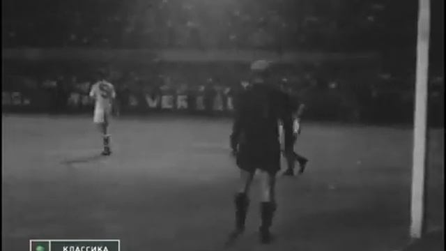 EURO-1960. Main tournament. Semi-finals. USSR - CSSR - 3:0. Highlights. смотреть онлайн