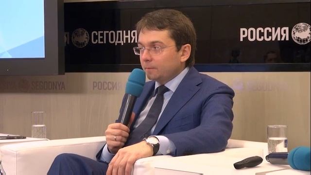 Что ответил Андрей Чибис на неудобный вопрос Строительство.RU смотреть онлайн