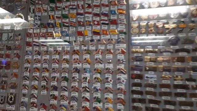Самый большой трак стоп в мире / Iowa 80 Truck Stop Truckdriver In Usa