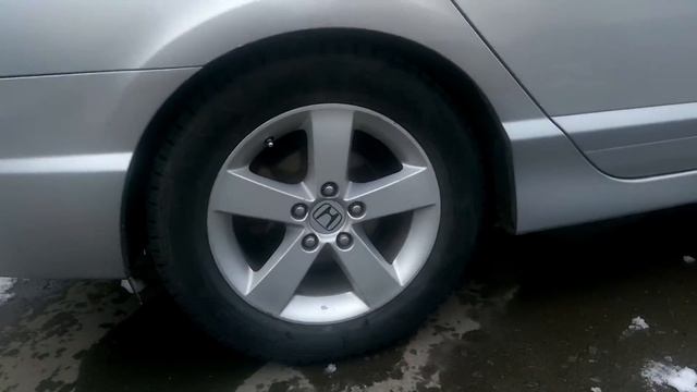 Honda Civic 4d 2008 дополнительный клиренс за счет резины размером 205 60 16