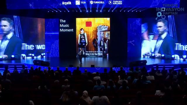 Chris Barton - Changing the Way the World Discovers Music смотреть онлайн