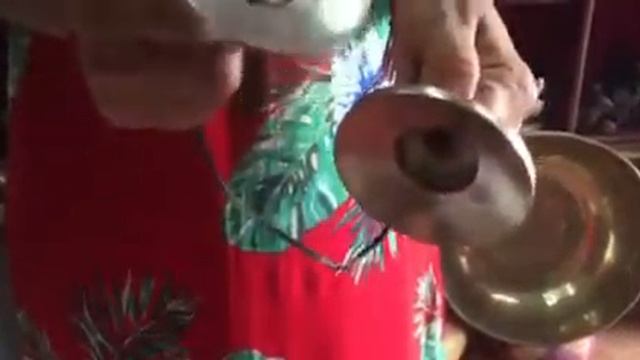 Тибетские тингша (караталы) 7.5 см. Непал смотреть онлайн