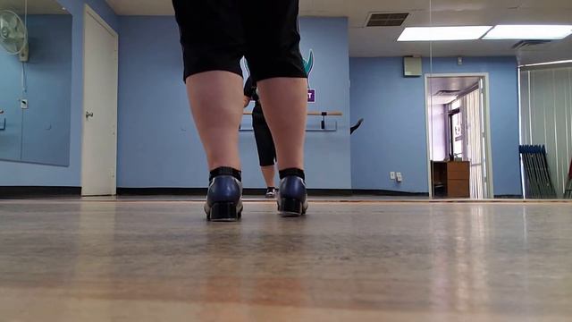 How to Tap Dance Level 2.6 Lesson 7: Single Stomp Time Step and a Break смотреть онлайн