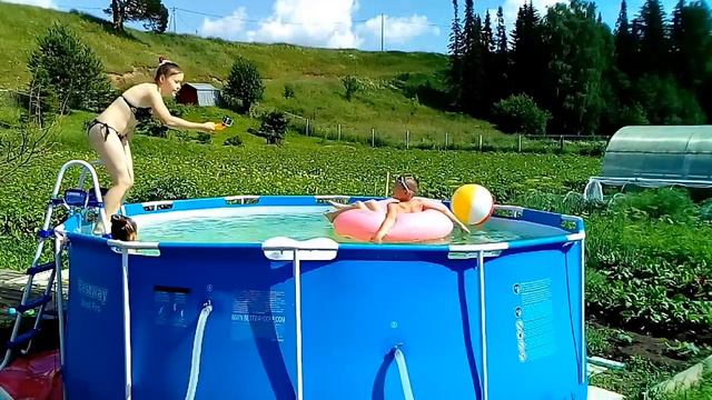 VLOG КАК Я ПРОВОЖУ ДЕНЬ В ДЕРЕВНЕ 🏡 смотреть онлайн