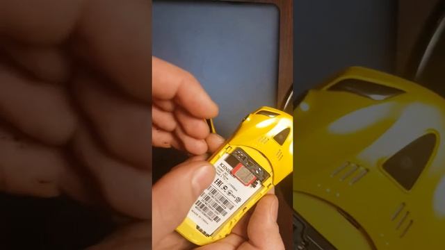 Как вставить вторую сим-карту в телефон KENEKSI M5 смотреть онлайн