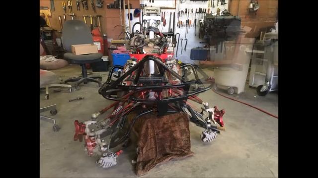 HONDA TRX450 TIME LAPSE BUILD START TO FINISH (Candy Red Powder coat) смотреть онлайн